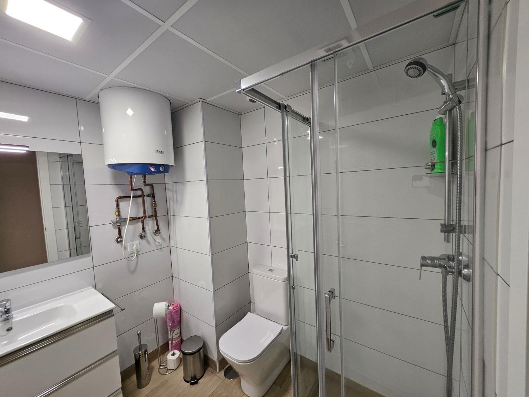 Apartamentos Picasso Alcalá de Henares Exteriör bild